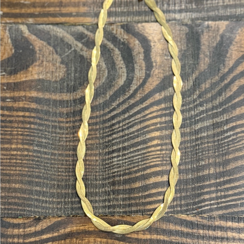 Electric Picks Medusa braided necklace